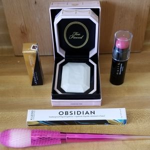 Beauty Bundle featuring Too Faced Highlighter